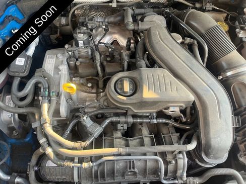 Used 2022 Volkswagen Taos SE FWD image 28