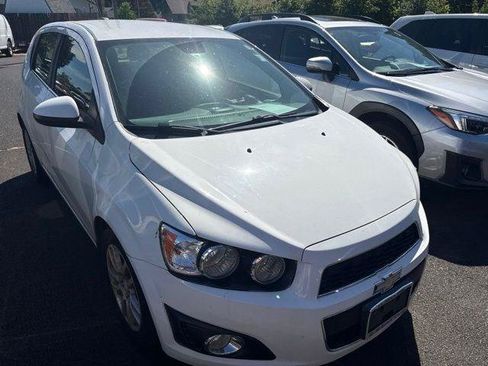 Used 2015 Chevrolet Sonic LT w/ Wheels and Fog Lamp Package FWD image 6