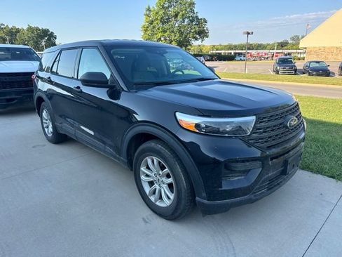 Used 2020 Ford Explorer 4WD w/ Class III Trailer Tow Package image 4