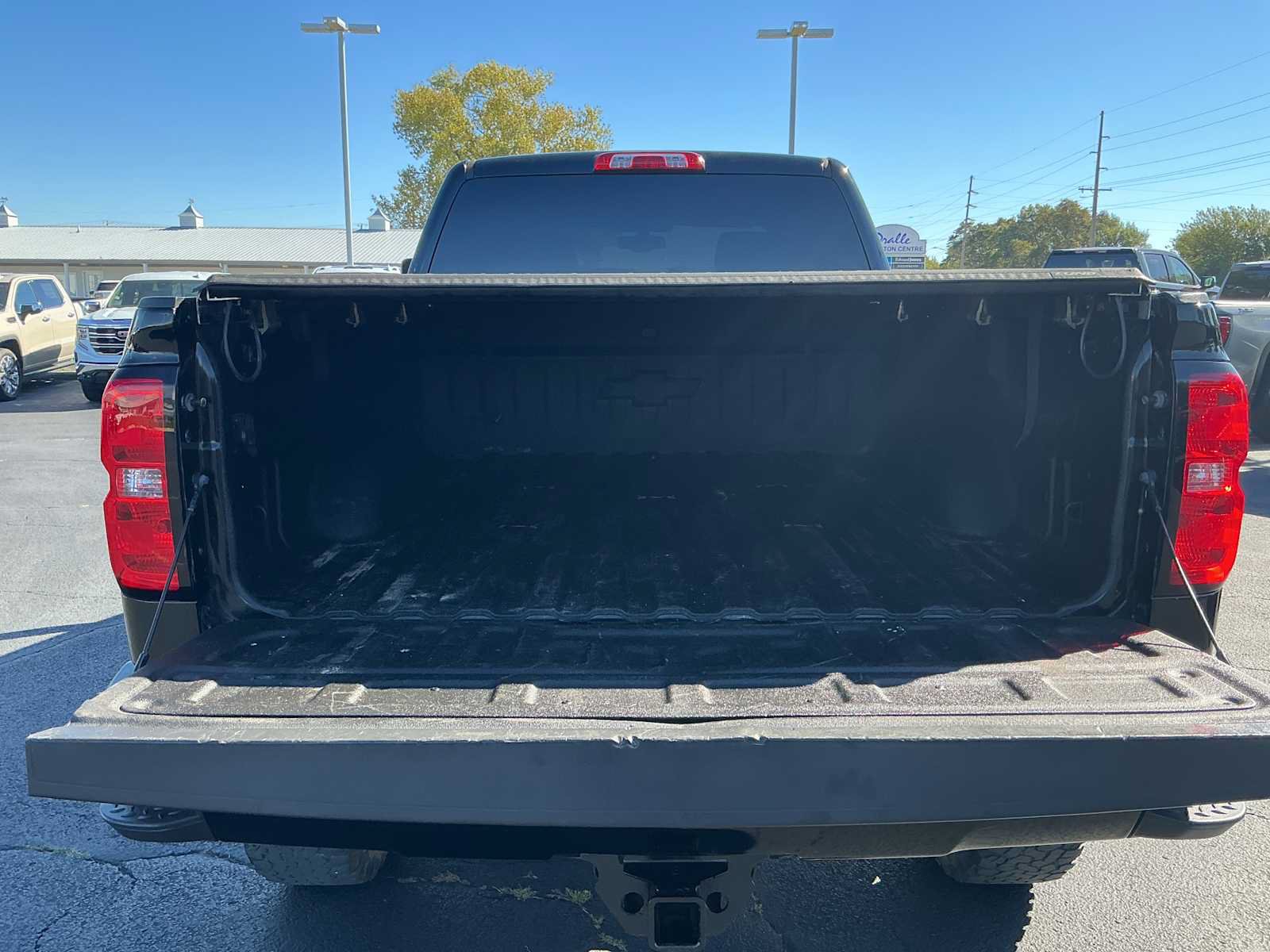 Used 2019 Chevrolet Silverado 2500 LT w/ Midnight Edition AWD/4WD image 26