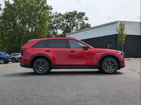 New 2025 MAZDA CX-70 Plug-In Hybrid w/ Premium Pkg image 4