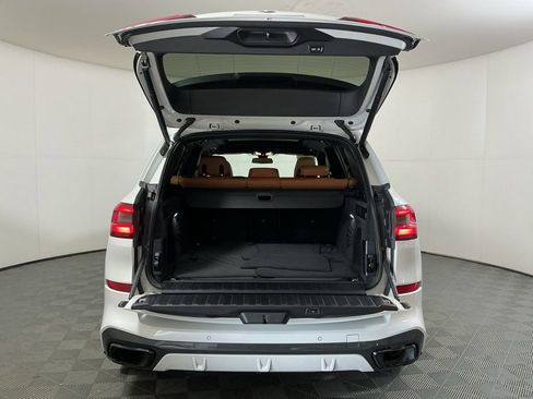 Certified 2022 BMW X5 xDrive40i w/ M Sport Package image 28
