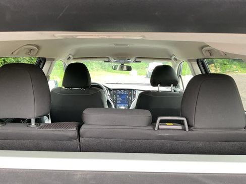 Used 2023 Subaru Outback Premium AWD/4WD image 24
