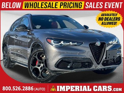 Used 2024 Alfa Romeo Stelvio Veloce image 1