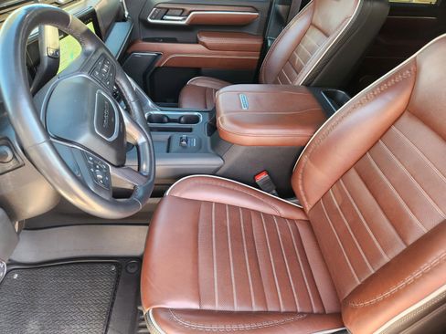 Certified 2024 GMC Sierra 3500 Denali Ultimate image 11