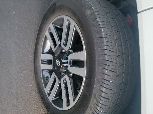 Used 2022 Toyota 4Runner Limited image 5