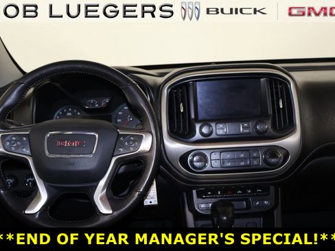 Certified 2022 GMC Canyon Denali w/ Denali Black Edition Package image 16