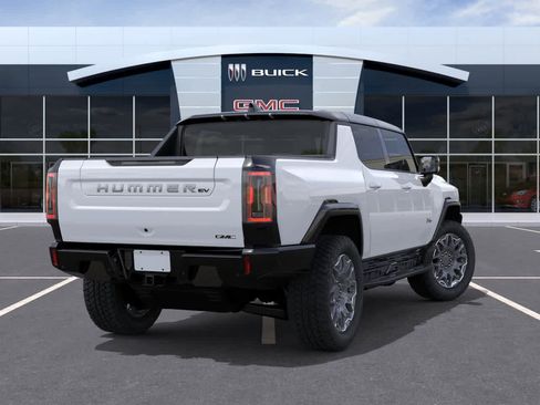 New 2026 GMC Hummer EV 4x4 Crew Cab image 4