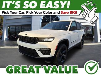 New 2025 Jeep Grand Cherokee Limited w/ Black Appearance Package video 1