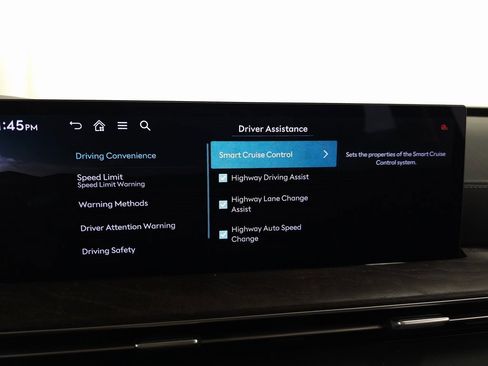 Used 2025 Genesis GV80 2.5T Prestige image 23