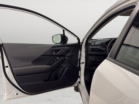 Certified 2026 Subaru Crosstrek 2.5i Limited w/ Crosstrek Mirror Package image 13