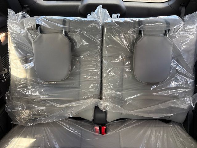New 2027 Ford Explorer Active w/ Active Comfort Package AWD/4WD image 31