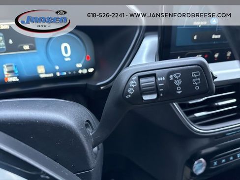 Used 2023 Ford Escape Platinum image 17