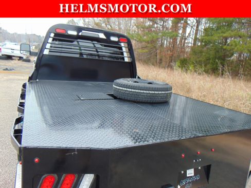 Used 2025 RAM 3500 Tradesman w/ Chrome Appearance Group image 10