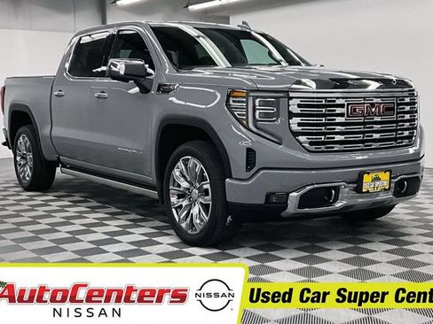Used 2025 GMC Sierra 1500 Denali w/ Denali Reserve Package AWD/4WD image 1