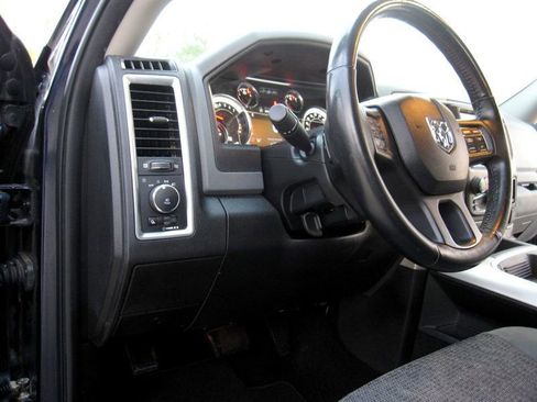 Used 2018 RAM 1500 Big Horn image 19