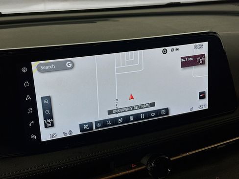 Used 2023 Nissan Ariya FWD image 22