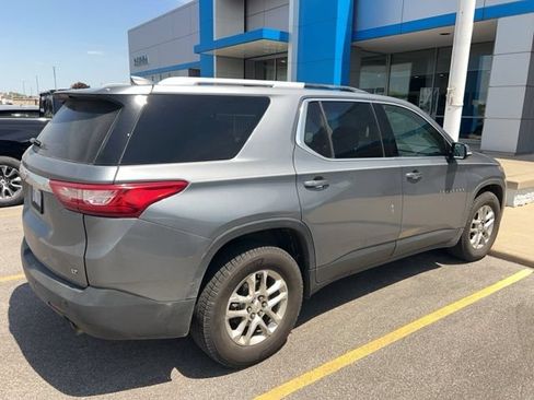 Used 2018 Chevrolet Traverse LT AWD/4WD image 4