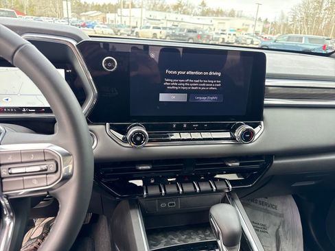 New 2026 GMC Canyon Elevation image 20