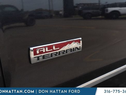 Used 2016 GMC Sierra 1500 SLE w/ All-Terrain Package AWD/4WD image 31