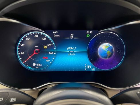 Certified 2022 Mercedes-Benz GLC 300 4MATIC image 32