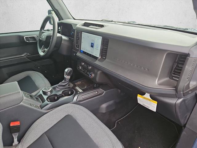 Used 2025 Ford Bronco 4-Door AWD/4WD image 21