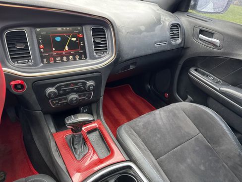 Used 2016 Dodge Charger R/T Scat Pack w/ Technology Group image 15