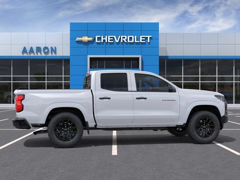 New 2026 Chevrolet Colorado W/T w/ WT Custom Package RWD image 7