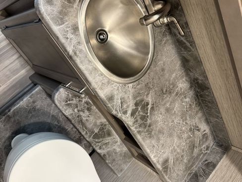 Used 2023 Ford E-450 and Econoline 450 Super Duty w/ Motorhome Prep Package image 58