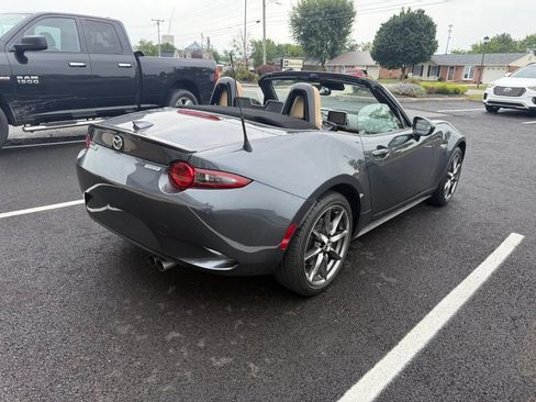 Used 2016 MAZDA MX-5 Miata Grand Touring RWD image 28