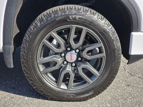 Used 2021 GMC Sierra 1500 AT4 w/ AT4 Value Package image 26
