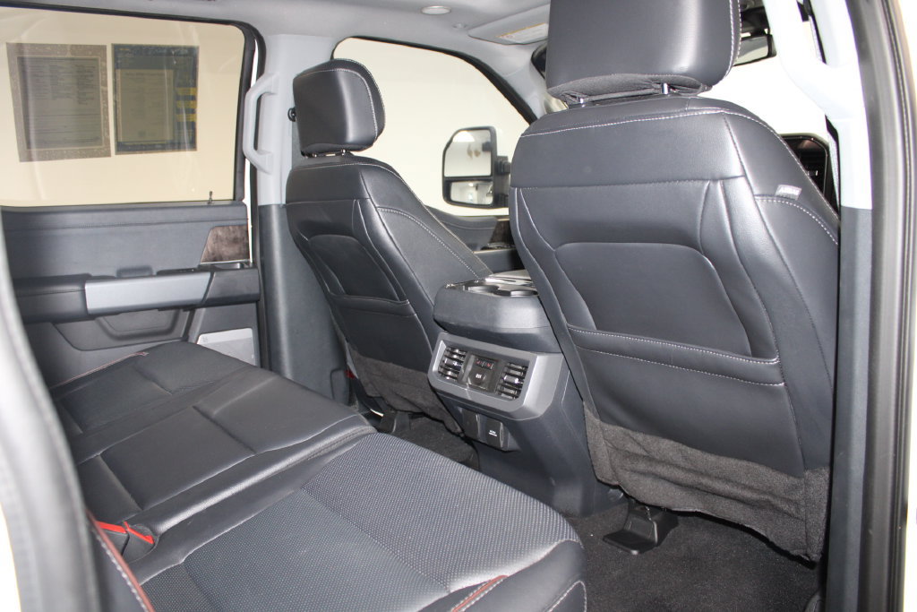 Used 2023 Ford F250 Lariat w/ Lariat Ultimate Package AWD/4WD image 34