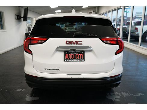 Used 2019 GMC Terrain SLE image 6