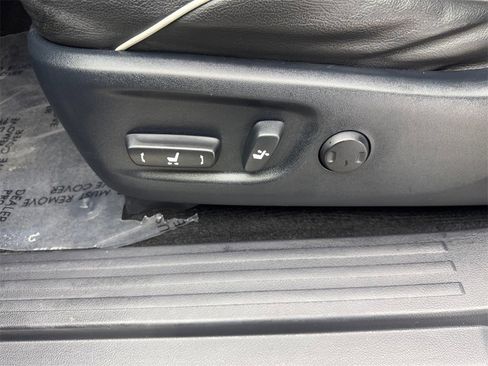 Used 2018 Toyota 4Runner 2WD image 30