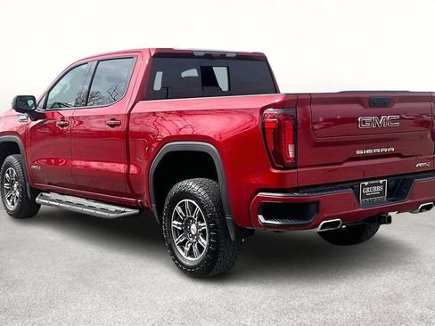 Used 2025 GMC Sierra 1500 AT4 w/ AT4 Premium Package AWD/4WD image 14