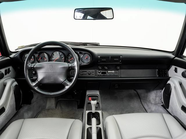 Used 1995 Porsche 911 Carrera RWD image 22