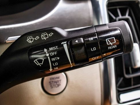 Used 2022 Kia Sorento SX AWD/4WD image 30