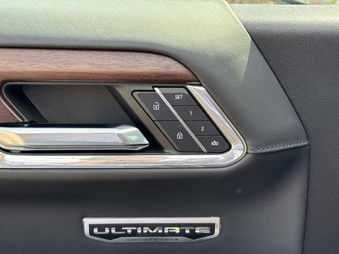 Used 2024 GMC Sierra 1500 Denali Ultimate image 13