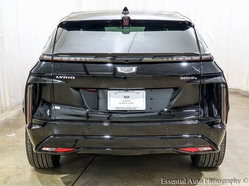 New 2025 Cadillac Lyriq Sport w/ LPO, Floor Liner Package image 5