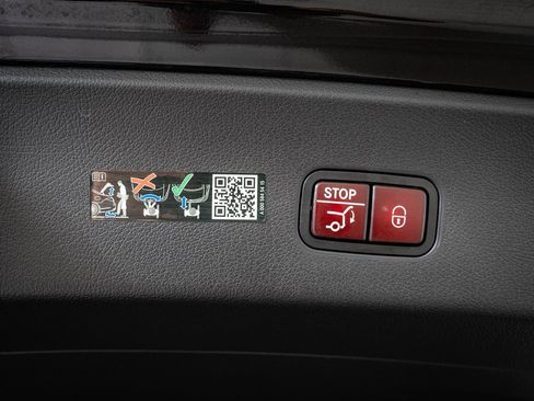 Certified 2024 Mercedes-Benz GLC 43 AMG 4MATIC Coupe image 21