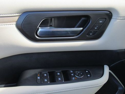 New 2026 Nissan Armada Platinum w/ Convenience Package image 15