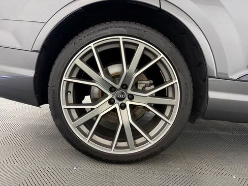 Used 2019 Audi Q7 3.0T Prestige w/ Prestige Package AWD/4WD image 24