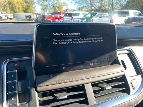 Used 2021 GMC Yukon SLT w/ SLT Luxury Package image 14