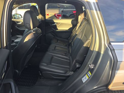 Used 2017 Audi Q7 3.0T Premium Plus image 14