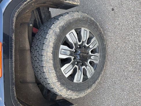 Used 2024 GMC Sierra 2500 Denali w/ Technology Package image 9