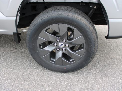 Used 2024 Ford F150 STX image 9