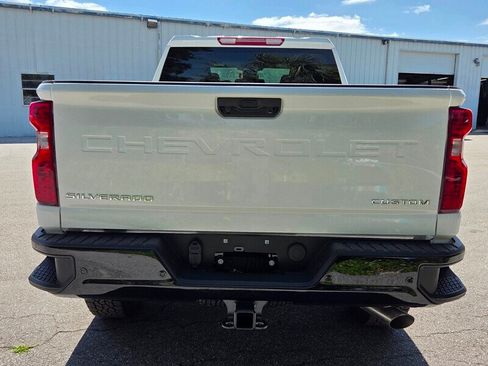 New 2026 Chevrolet Silverado 2500 Custom w/ Custom Value Package AWD/4WD image 4