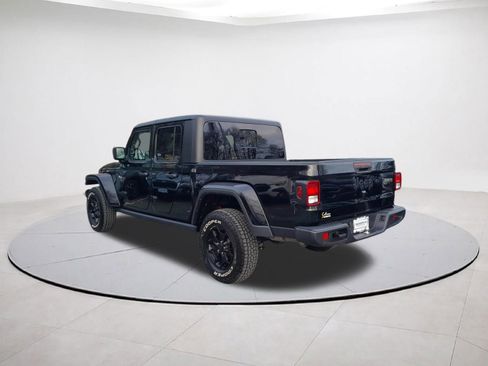 Used 2022 Jeep Gladiator Sport image 5