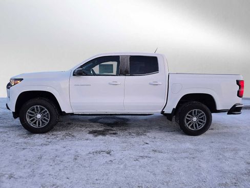 New 2024 Chevrolet Colorado LT w/ LT Convenience Package II image 4