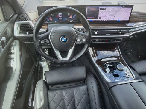 Used 2024 BMW X5 xDrive50e AWD/4WD image 17